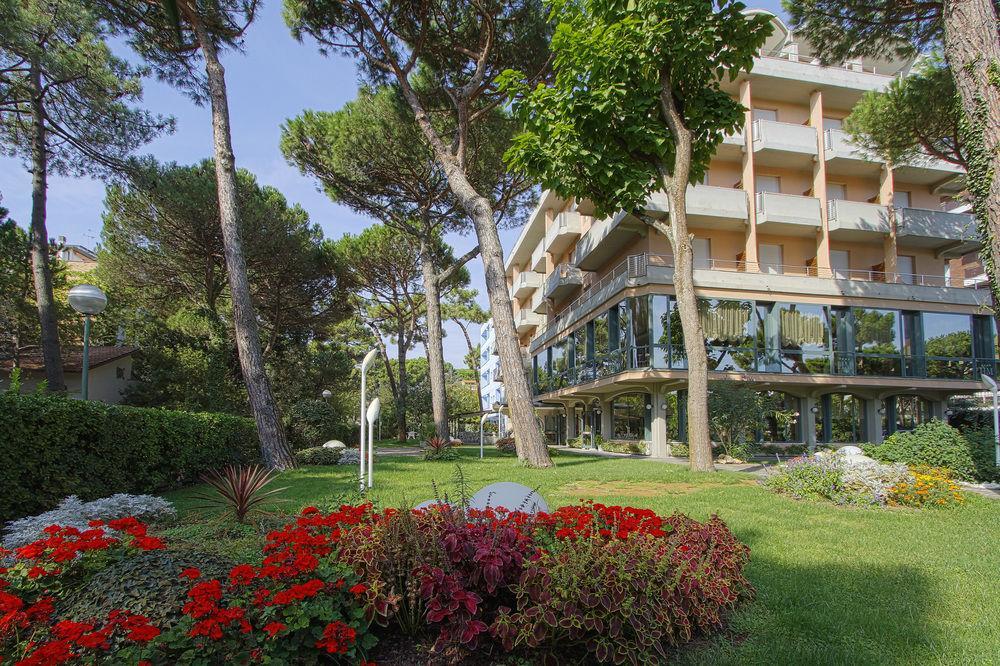 Hotel Michelangelo Milano Marittima Eksteriør billede