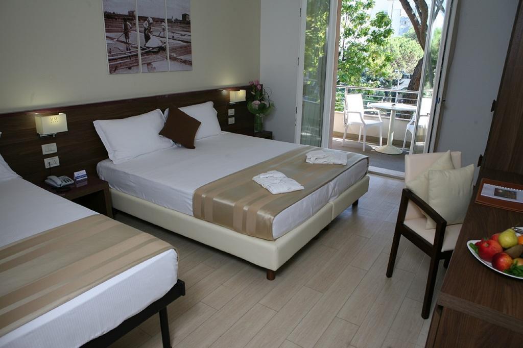 Hotel Michelangelo Milano Marittima Eksteriør billede
