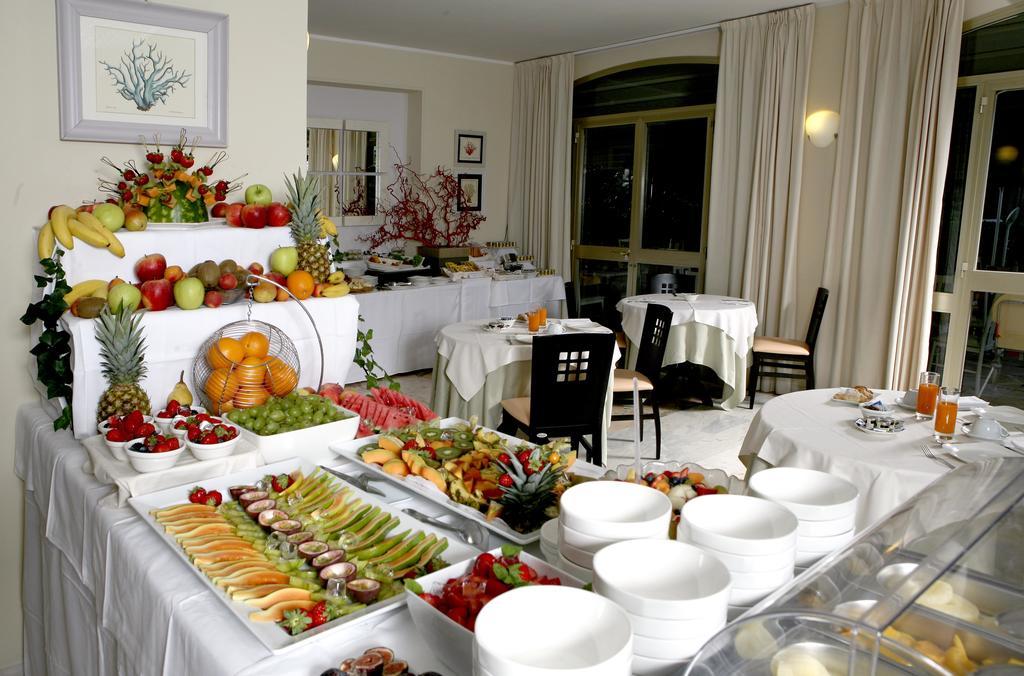 Hotel Michelangelo Milano Marittima Eksteriør billede