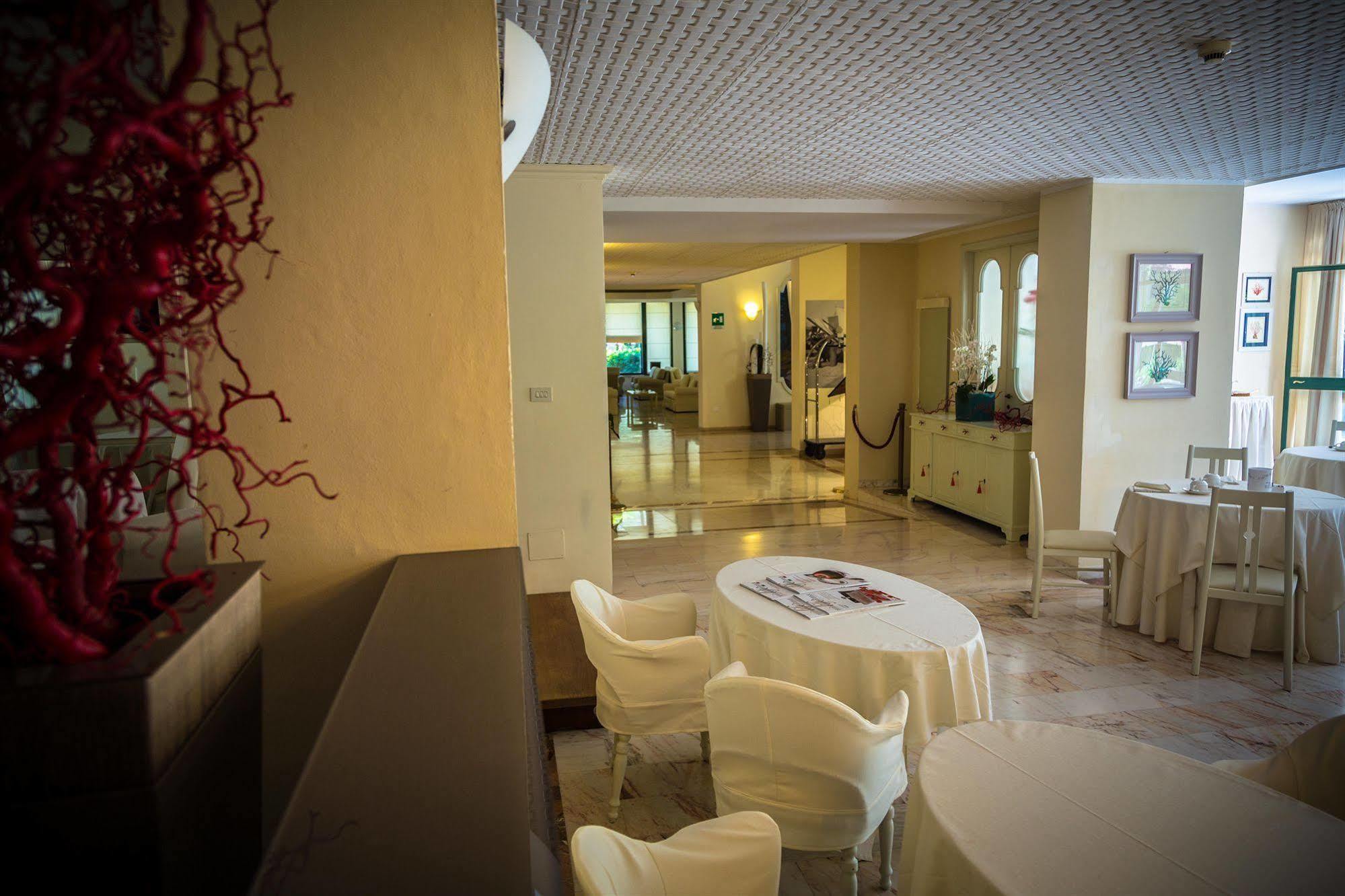 Hotel Michelangelo Milano Marittima Eksteriør billede